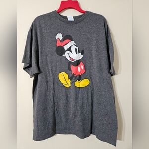 Disney Mickey Mouse Christmas Santa Tshirt XL